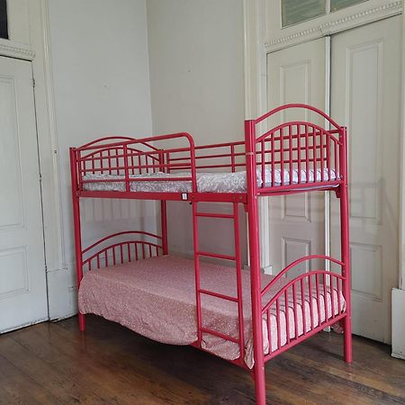 Dans L'Atelier Hostel Unidade Porta Nova 布拉加 外观 照片