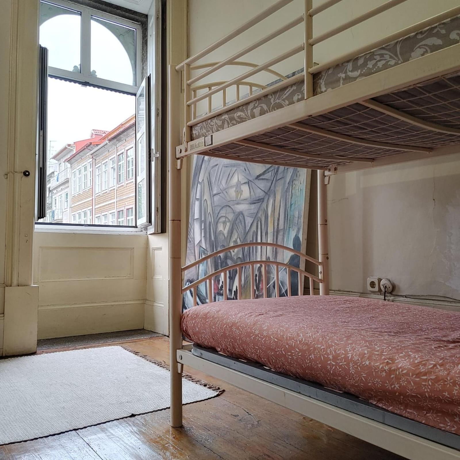 Dans L'Atelier Hostel Unidade Porta Nova 布拉加 外观 照片