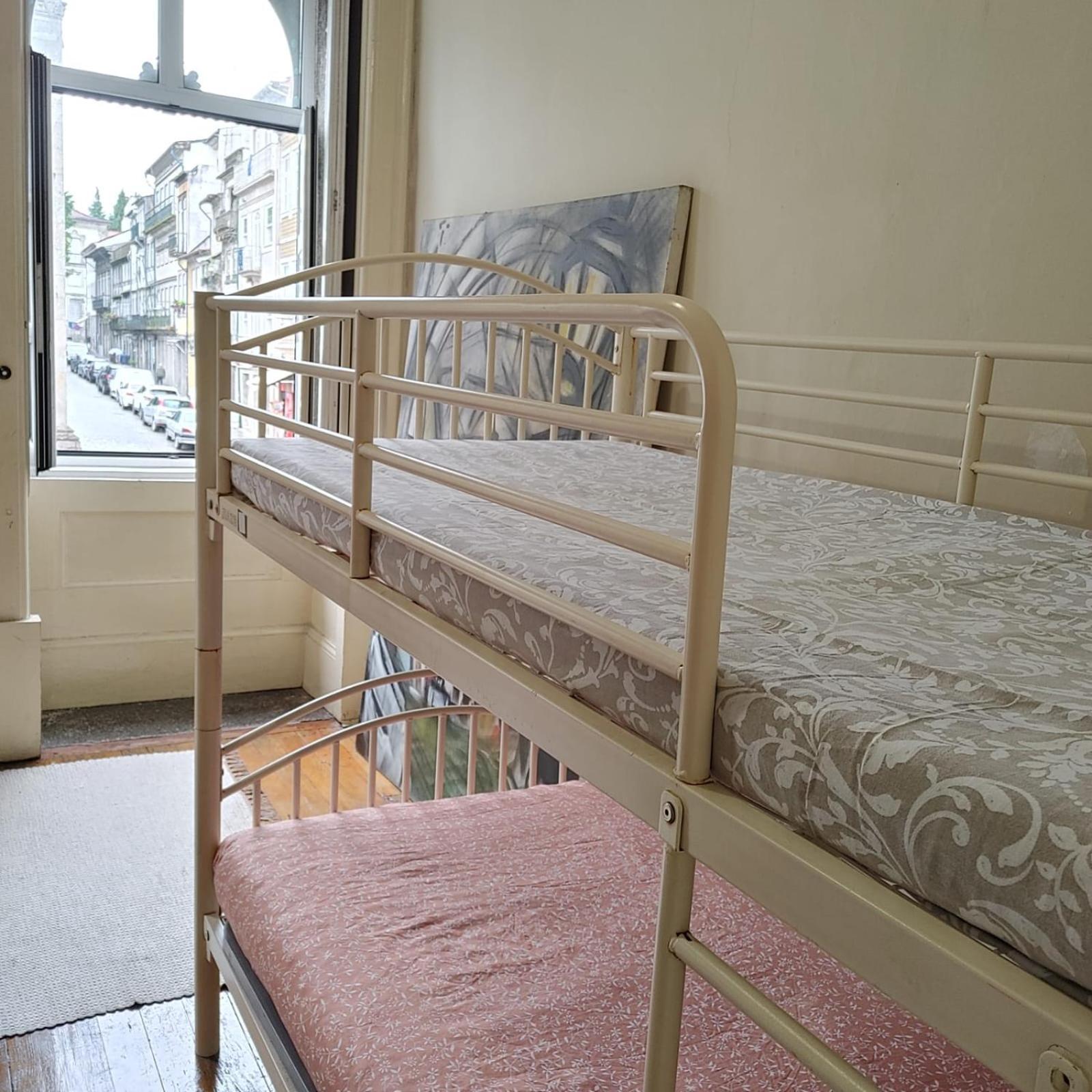 Dans L'Atelier Hostel Unidade Porta Nova 布拉加 外观 照片