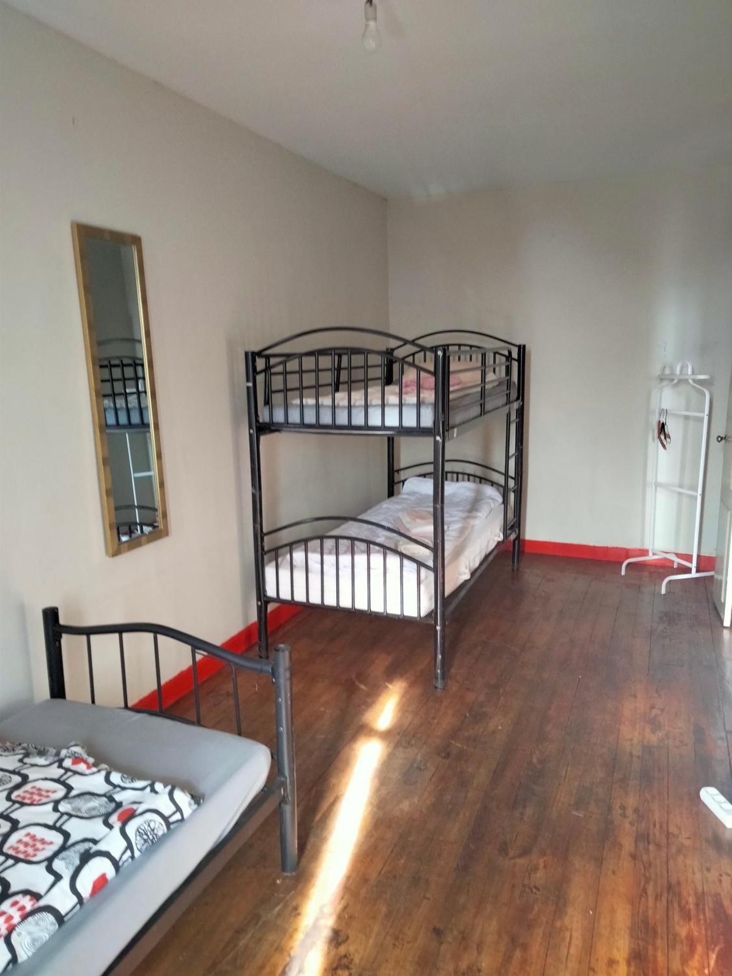 Dans L'Atelier Hostel Unidade Porta Nova 布拉加 外观 照片